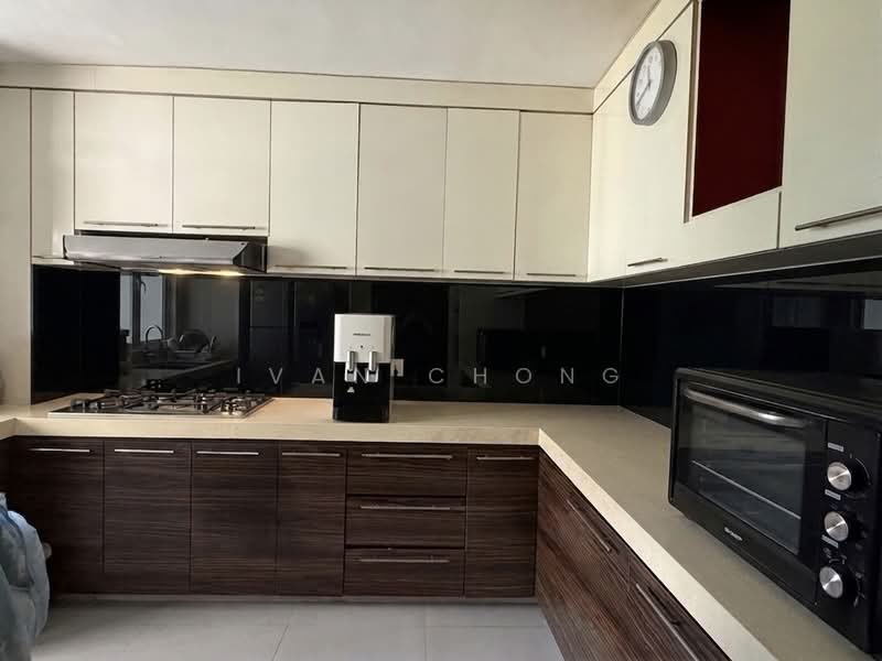 542 Bukit Batok Street 52, 542 Bukit Batok Street 52, 3 Bedrooms, 1,572 sqft, HDB Flat For Sale, by Ivan Chong, 500026301 - Kitchen - PropertyGuru.com.sg