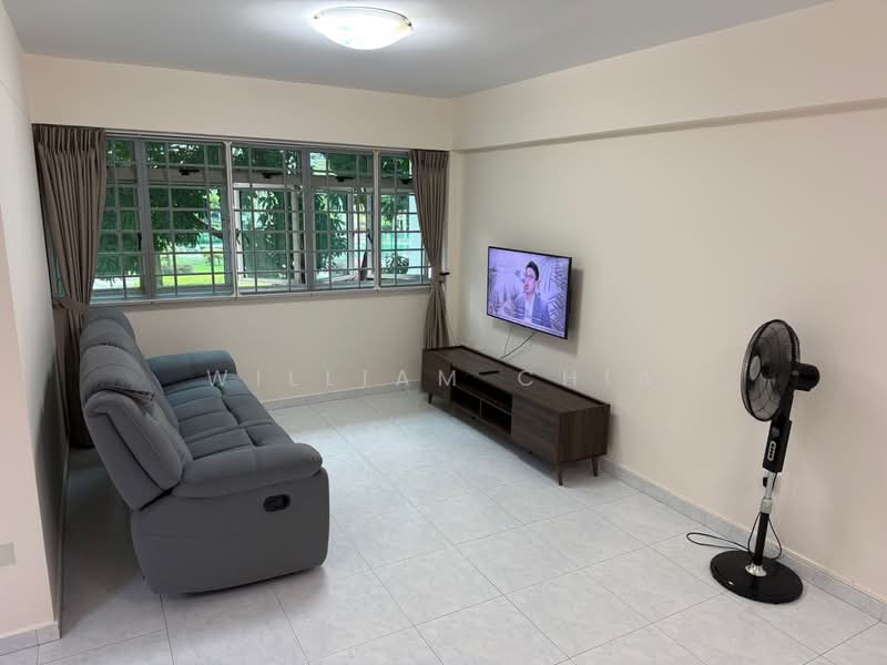 126D Edgedale Plains, 126D Edgedale Plains, 3 Bedrooms, 1,184 sqft, HDB Flat For Rent, by William Chia, 500026313 - Living Room - PropertyGuru.com.sg