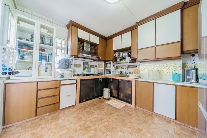 357 Woodlands Avenue 5, 357 Woodlands Avenue 5, 4 Bedrooms, 1,571 sqft, HDB Flat For Sale, by Fifi Huang, 500026369 - Kitchen - PropertyGuru.com.sg