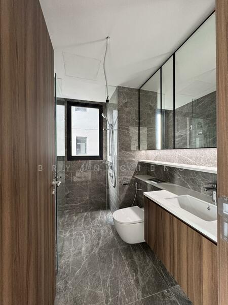Lentor Modern, 7 Lentor Central, 2 Bedrooms, 732 sqft, Condominium For Sale, by Bryan Cheng, 500026393 - Bathroom - PropertyGuru.com.sg