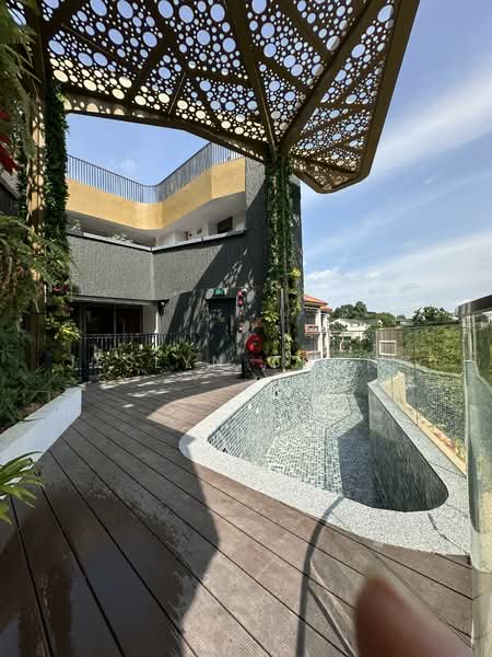 The Giverny Residences, 6 Robin Drive, 3 Bedrooms, 1,841 sqft, Condominium For Sale, by Jeslyn Chong, 500026404 - Exterior - PropertyGuru.com.sg