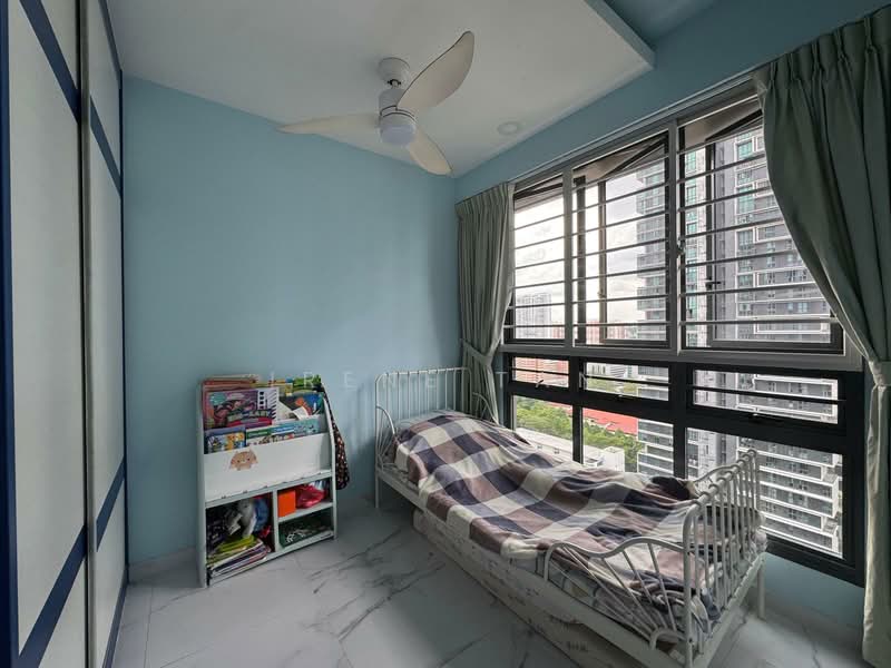 96 Dawson Road, 96 Dawson Road, 2 Bedrooms, 678 sqft, HDB Flat For Sale, by Irene Tan, 500026432 - Bedroom - PropertyGuru.com.sg