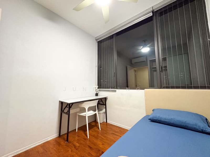 The Amore, 55 Edgedale Plains, 3 Bedrooms, 990 sqft, Executive Condominium For Rent, by June Ling, 500026470 - Bedroom - PropertyGuru.com.sg