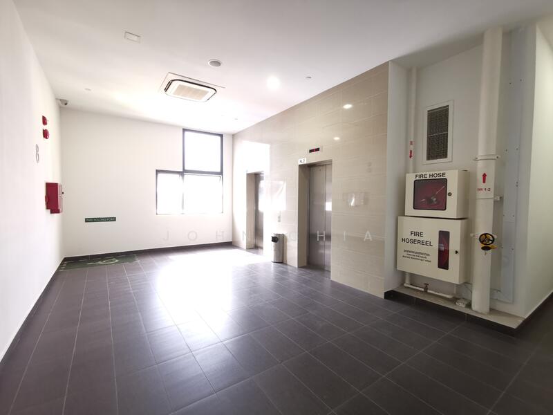 HH @ Kallang, 55 Kallang Pudding Road, Macpherson / Potong Pasir, 1,970 sqft, Light Industrial (B1) For Rent, by John Chia, 500026584 - Lobby - CommercialGuru.com.sg