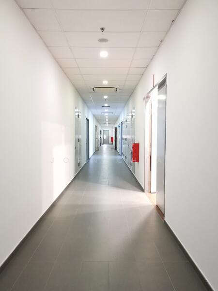 HH @ Kallang, 55 Kallang Pudding Road, Macpherson / Potong Pasir, 1,970 sqft, Light Industrial (B1) For Rent, by John Chia, 500026584 - Corridor - CommercialGuru.com.sg