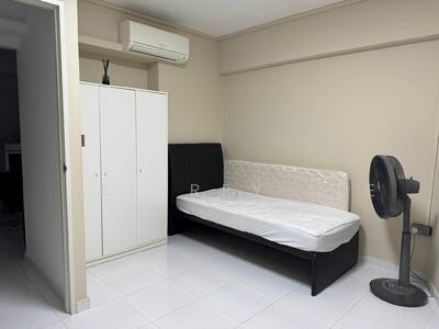 For Rent - 477 Sembawang Drive