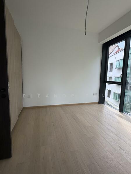 Jervois Mansion, 4 Jervois Close, 3 Bedrooms, 861 sqft, Condominium For Rent, by Eleanor Tan, 500026777 - Master Bedroom - PropertyGuru.com.sg