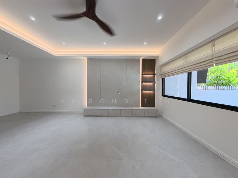 ❤️ RARE MULTI GENERATIONAL FREEHOLD IN D16 SIMPANG BEDOK!, Simpang Bedok / Jalan Pari Burong / Jalan Pari Dedap /, 7 Bedrooms, 5,263 sqft, Terraced House For Sale, by Li Rong Teh, 500026792 - PropertyGuru.com.sg