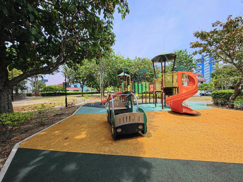 ❤️ BRAND NEW EXCLUSIVE LANDED HOME IN D16! WALK TO AMENITIES! Terraced House For Sale at S$ 6,300,000 | PropertyGuru Singapore - Exterior