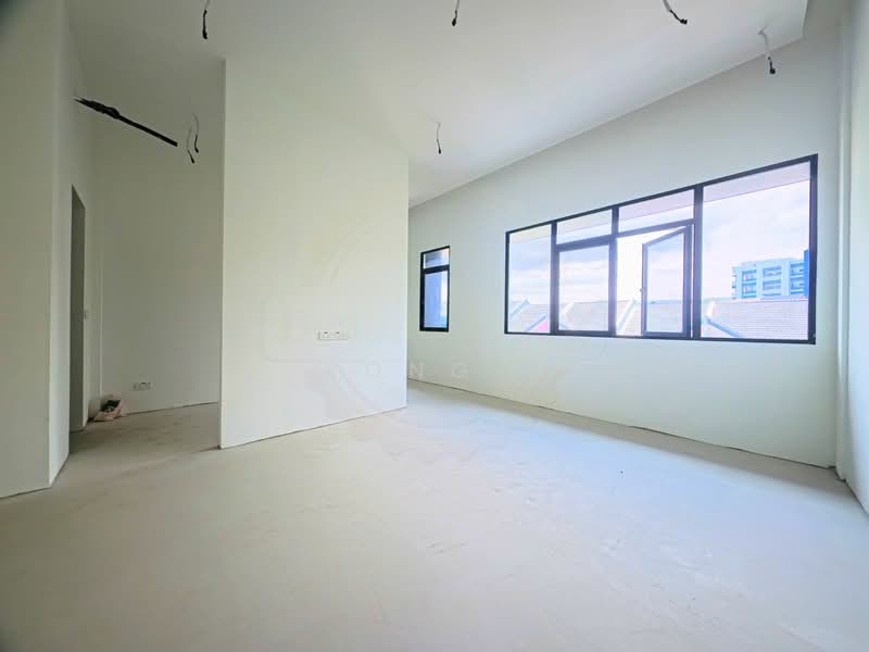 ❤️ IDEAL FAMILY HOME! BRAND NEW IN D16! SHORT WALK TO AMENITIES!, Simpang Bedok / Jalan Pari Burong / Jalan Pari Dedap, 7 Bedrooms, 5,260 sqft, Terraced House For Sale, by Li Rong Teh, 500026858 - Interior - PropertyGuru.com.sg