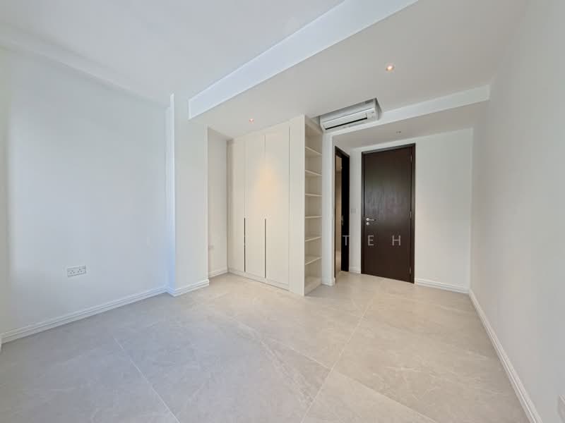 ❤️ IDEAL FAMILY HOME! BRAND NEW IN D16! SHORT WALK TO AMENITIES!, Simpang Bedok / Jalan Pari Burong / Jalan Pari Dedap, 7 Bedrooms, 5,260 sqft, Terraced House For Sale, by Li Rong Teh, 500026858 - PropertyGuru.com.sg