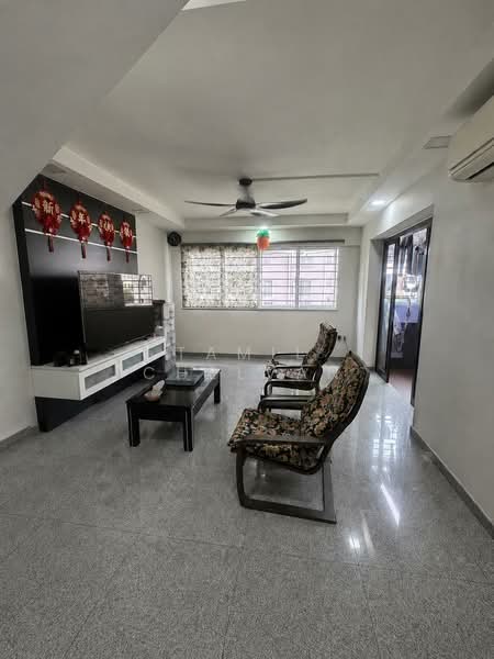 558 Hougang Street 51, 558 Hougang Street 51, 4 Bedrooms, 1,593 sqft, HDB Flat For Sale, by Tamil Chelvan, 500026910 - Living Room - PropertyGuru.com.sg