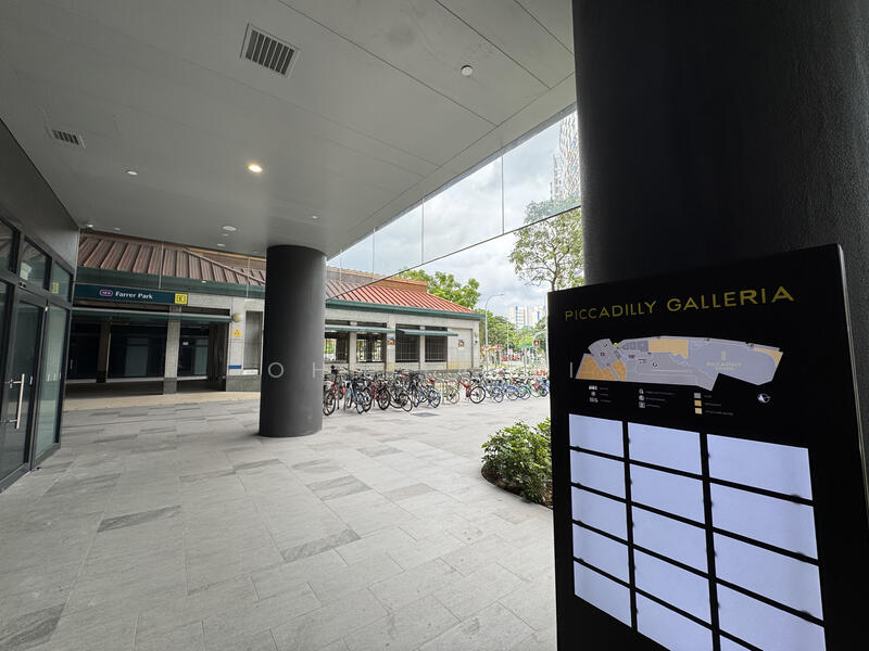 Piccadilly Galleria