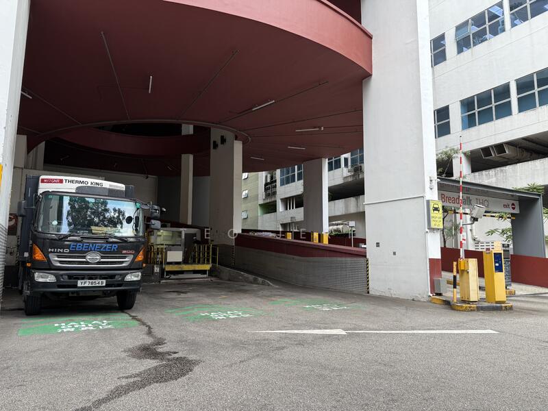 BreadTalk IHQ, 30 Tai seng street, 3,330 sqft, Food & Beverage For Rent, by Teo Jeri, 500026983 - Loading bay - CommercialGuru.com.sg