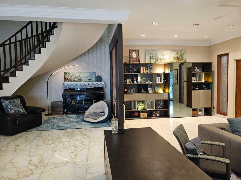 Well-Priced ✨ Kimis Avenue 🌿 | Prime Semi-D 🏡, Kismis Road, Clementi Park / Upper Bukit Timah, 5 Bedrooms, 4,000 sqft, Semi-Detached House For Sale, by Alfred Wu, 500027057 - Living Room - PropertyGuru.com.sg