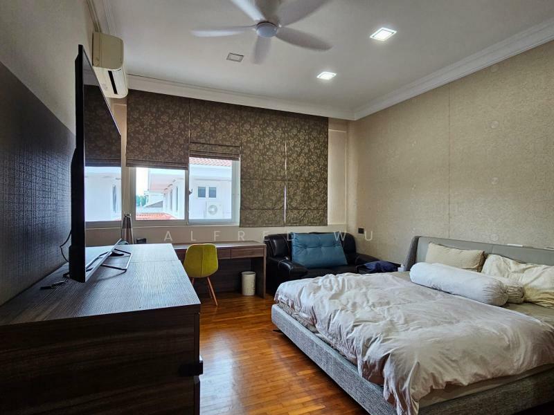 Well-Priced ✨ Kimis Avenue 🌿 | Prime Semi-D 🏡, Kismis Road, Clementi Park / Upper Bukit Timah, 5 Bedrooms, 4,000 sqft, Semi-Detached House For Sale, by Alfred Wu, 500027057 - Bedroom - PropertyGuru.com.sg