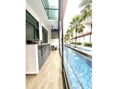 For Sale - Flora View