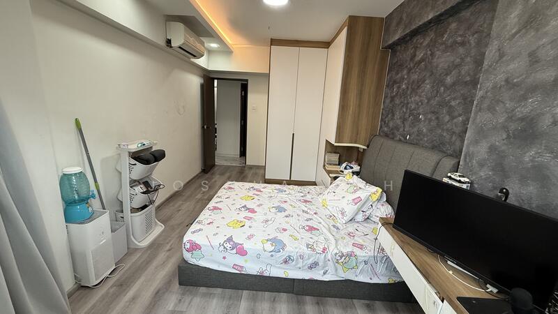 Large Common Bedroom