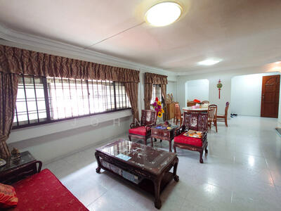 For Sale - 316 Tampines Street 33