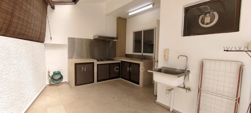 Semi Detached Toh Yi Drive, Toh Yi Drive, 5 Bedrooms, 4,300 sqft, Semi-Detached House For Rent, by Eugene Choo 朱修仁, 500027385 - Kitchen - PropertyGuru.com.sg