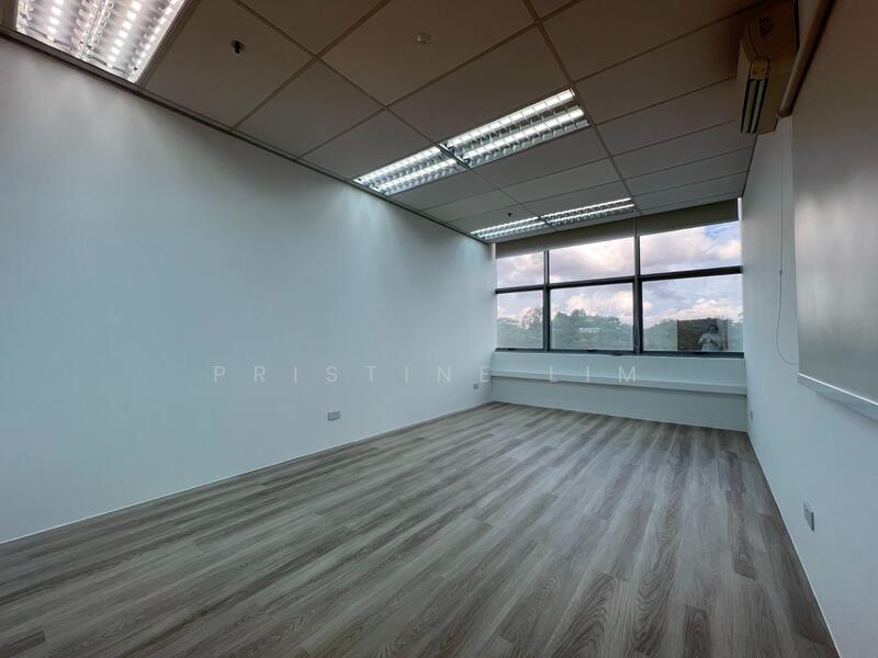 Wcega Tower, 21 Bukit Batok Crescent, 969 sqft, Light Industrial (B1) For Sale, by Pristine Lim, 500027406 - Interior - CommercialGuru.com.sg