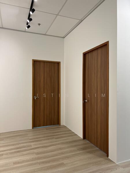 Wcega Tower, 21 Bukit Batok Crescent, 969 sqft, Light Industrial (B1) For Sale, by Pristine Lim, 500027406 - Interior - CommercialGuru.com.sg