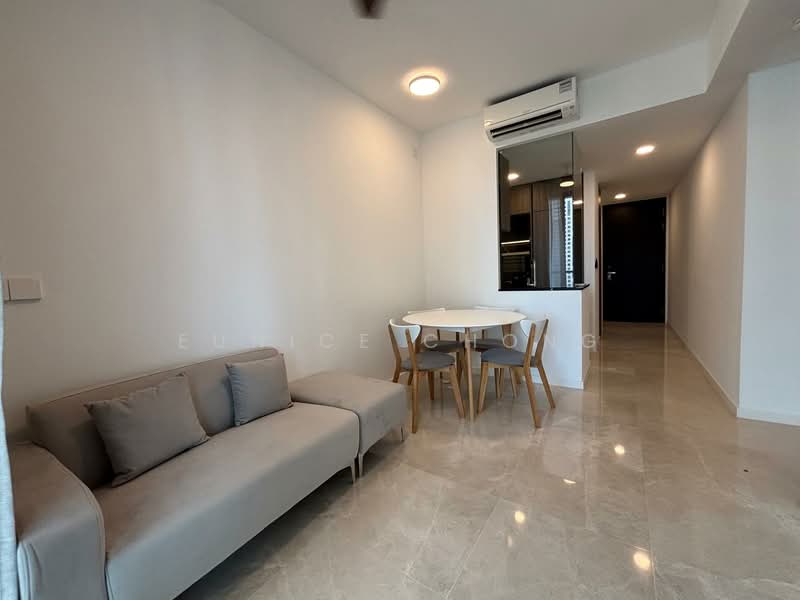 Irwell Hill Residences, 2 Irwell Hill, 2 Bedrooms, 657 sqft, Condominium For Rent, by Eunice Chong, 500027408 - Living Room - PropertyGuru.com.sg
