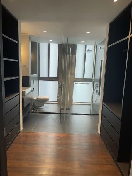 Conservation House @ Blair Road for Rent, , 4 Bedrooms, 2,814 sqft, Conservation House For Rent, by Maggie Ng, 500027434 - Bathroom - PropertyGuru.com.sg