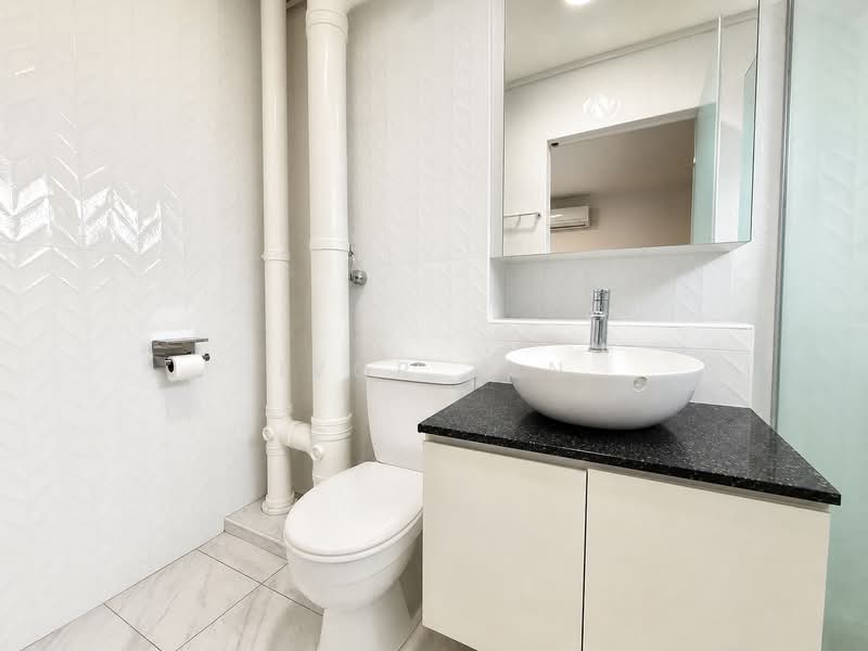 725 Pasir Ris Street 72, 725 Pasir Ris Street 72, 3 Bedrooms, 1,120 sqft, HDB Flat For Sale, by Ivor Tan, 500027464 - Bathroom - PropertyGuru.com.sg