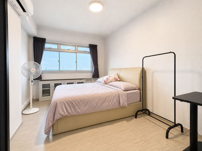 725 Pasir Ris Street 72, 725 Pasir Ris Street 72, 3 Bedrooms, 1,120 sqft, HDB Flat For Sale, by Ivor Tan, 500027464 - Bedroom - PropertyGuru.com.sg