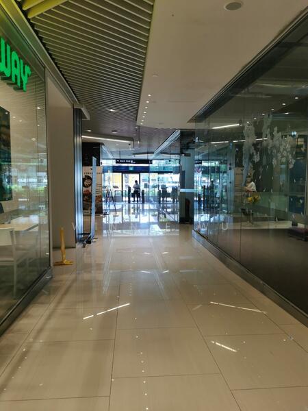 City Gate, 371 Beach Road, 484 sqft, Mall Shop For Sale, by Winnie Wu, 500027493 - Corridor - CommercialGuru.com.sg