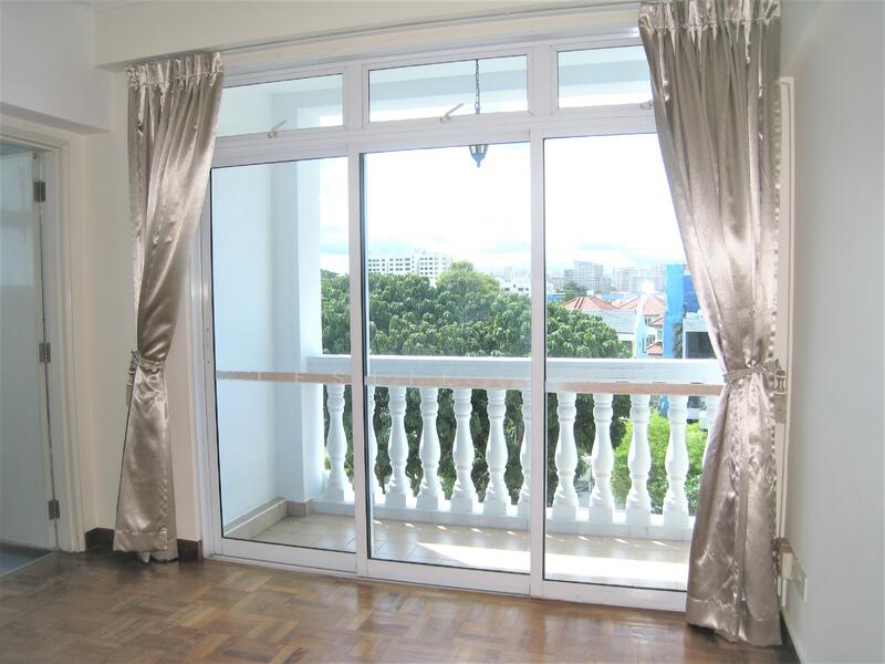 Master Bedroom Balcony