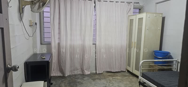 63 Teban Gardens Road, 63 Teban Gardens Road, Room Rental, 120 sqft, HDB Flat For Rent, by Ronnie Ong Eng Hock, 500027556 - Bedroom - PropertyGuru.com.sg