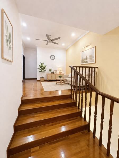 ★ D19 Spacious Family Corner Terrace ★ Minutes to Serangoon MRT & NEX, , 5 Bedrooms, 3,000 sqft, Corner Terrace For Rent, by Jing Min (JM) Loo, 500027709 - Interior - PropertyGuru.com.sg