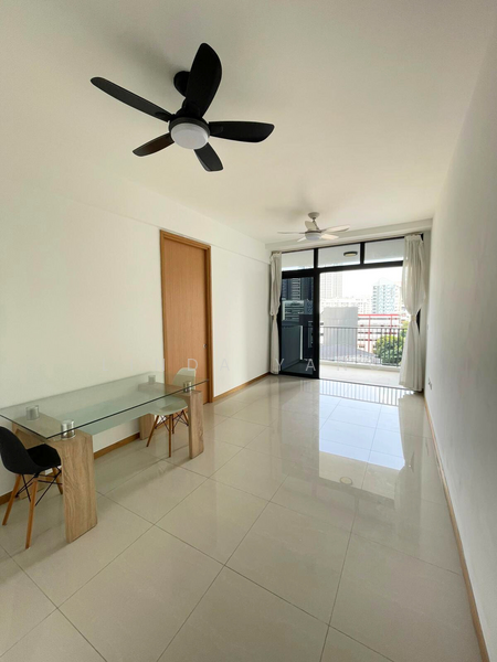 For Rent - The Trilinq