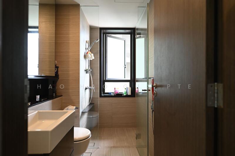 Principal Garden Condominium For Sale at S$ 2,950,000 | PropertyGuru Singapore - Bathroom