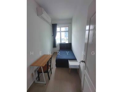 For Rent - Summer Green