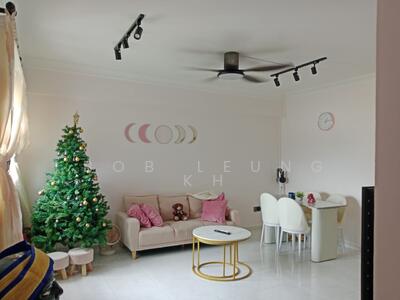 For Rent - 485 Admiralty Link