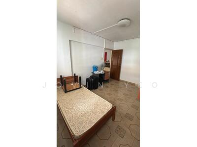 For Rent - 164 Tampines Street 12