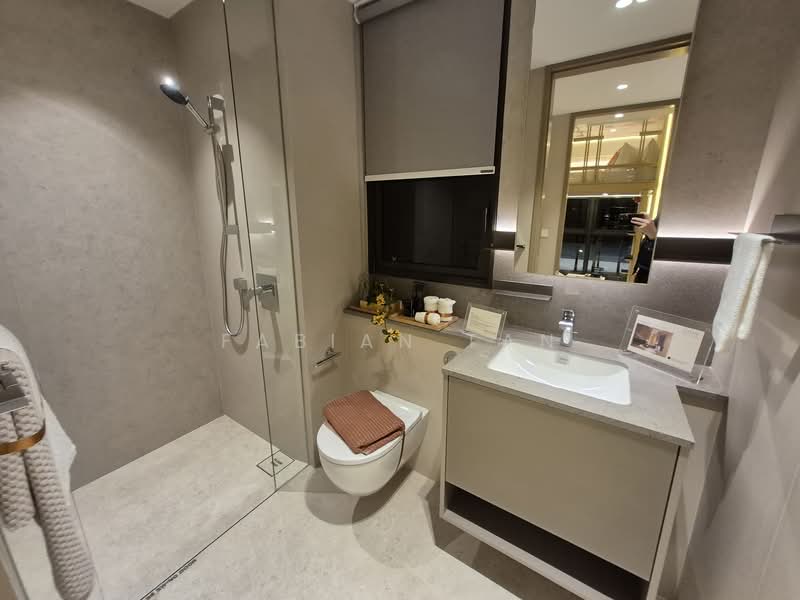 New Prime Freehold, , 3 Bedrooms, 1,206 sqft, Condominium For Sale, by Fabian Tan, 500028272 - Bathroom - PropertyGuru.com.sg