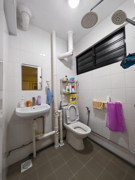 Bathroom 3 Ensuite Toilet