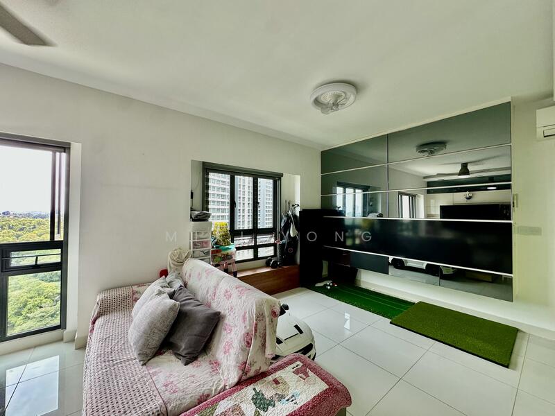 86 Dawson Road HDB Flat For Sale at S$ 1,699,999 | PropertyGuru Singapore - Living Room