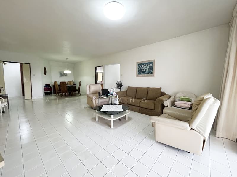 Bukit View, 144 Upper Bukit Timah Road, Clementi Park / Upper Bukit Timah, 3 Bedrooms, 1,873 sqft, Condominium For Sale, by Faith Huang 黄愛雁, 500028324 - Living Room - PropertyGuru.com.sg