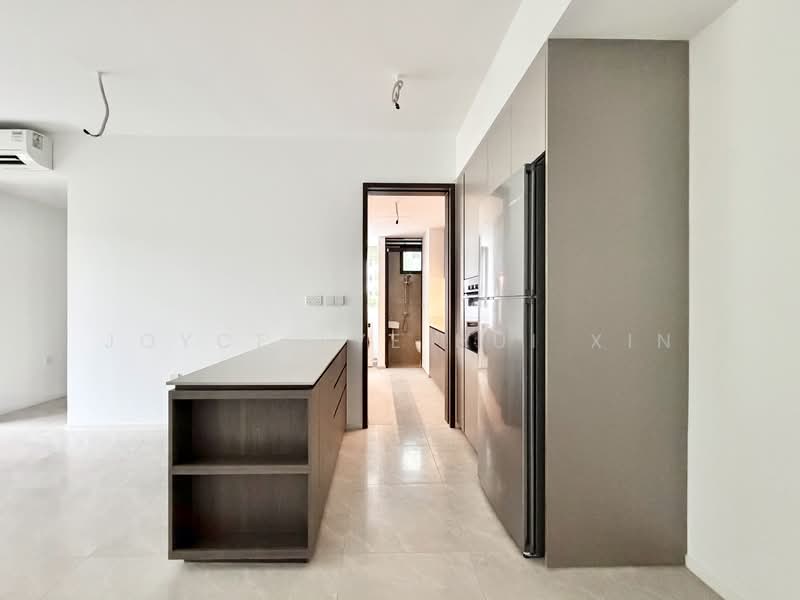 Piccadilly Grand Condominium For Sale at S$ 2,826,200 | PropertyGuru Singapore - Kitchen