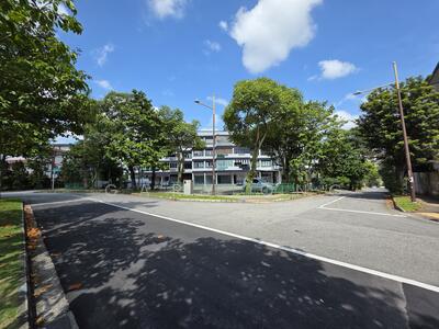 For Sale - lucky heights