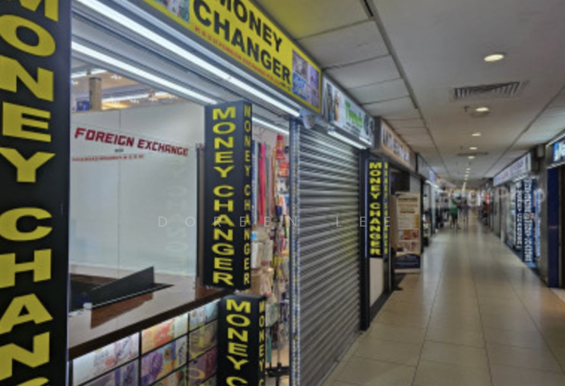 Lucky Plaza, 304 Orchard Road, Orchard / River Valley, 220 sqft, Mall Shop For Sale, by Doreen Lee, 500028433 - CommercialGuru.com.sg