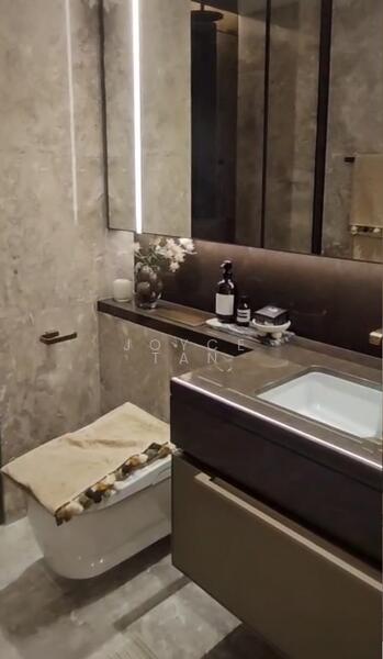 The Robertson Opus, 11 Unity Street, Studio, 431 sqft, Condominium For Sale, by Joyce Tan, 500028451 - Bathroom - PropertyGuru.com.sg