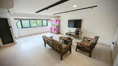 For Sale - 203 Bukit Batok Street 21