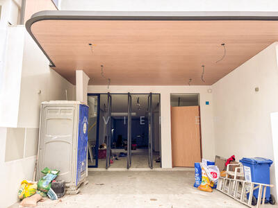 For Sale - ❤️Upp Thomson Brand New Inter Terrace❤️