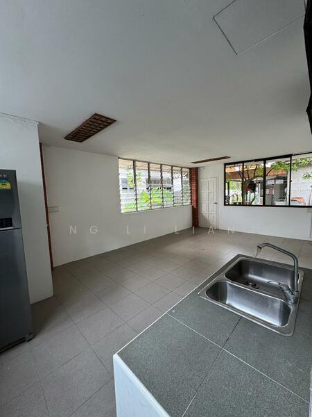 Serangoon Garden Estate Serangoon Garden Way, , 3 Bedrooms, 4,188 sqft, Semi-Detached House For Rent, by Ng Li Lian, 500028534 - Kitchen - PropertyGuru.com.sg
